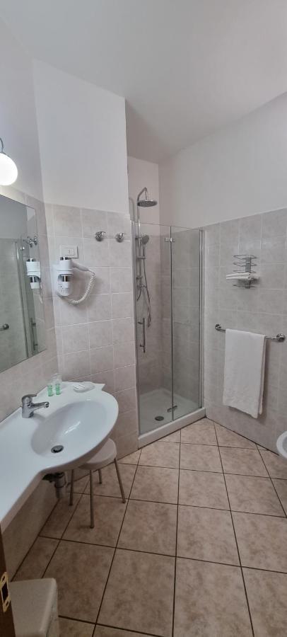 Hotel La Piccola Stazione Torrita di Siena Bagian luar foto